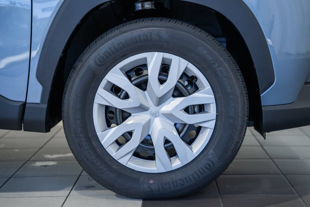 New 2026 Toyota Corolla Cross L FWD image 12