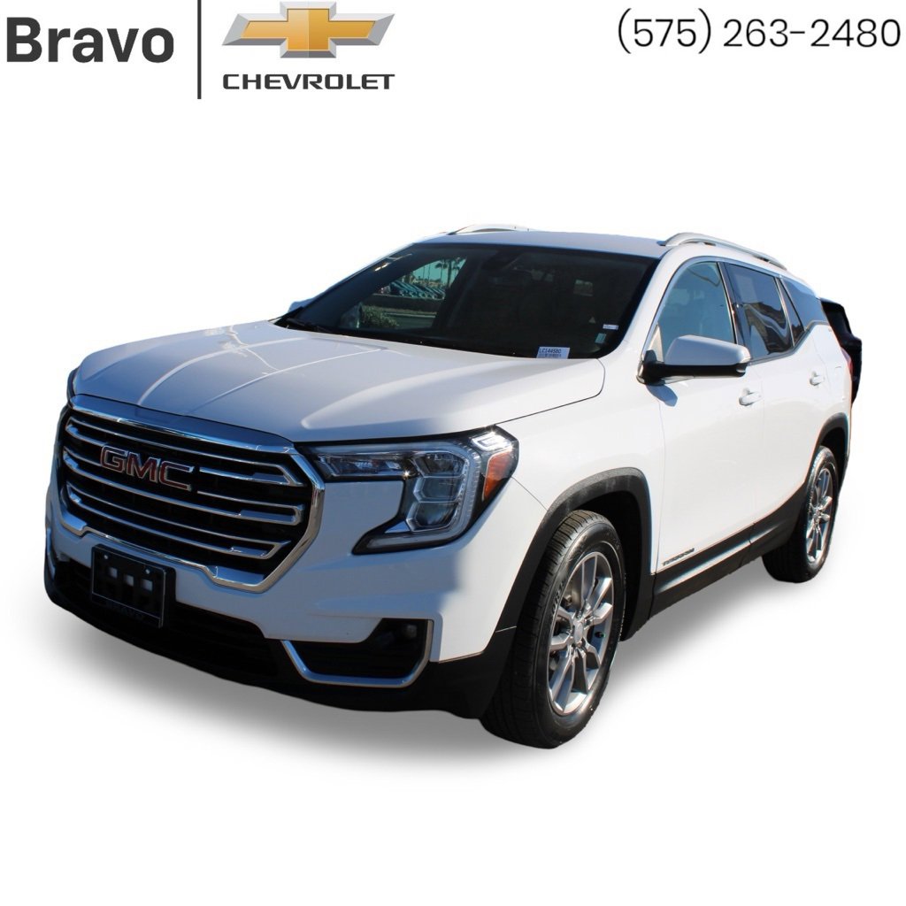Used 2024 GMC Terrain SLT