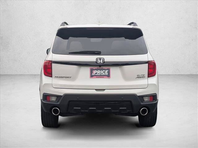 Used 2023 Honda Passport Elite image 12