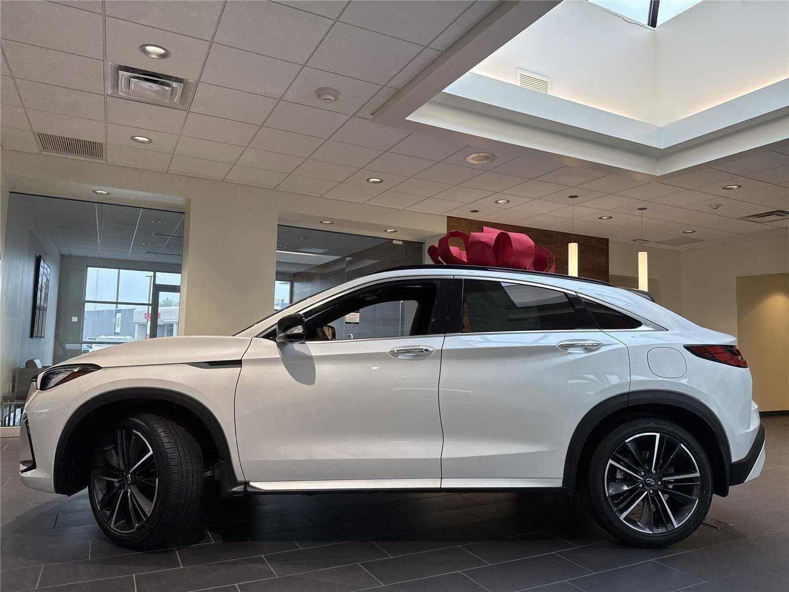 New 2025 INFINITI QX55 Sensory w/ Lighting Package AWD/4WD image 12