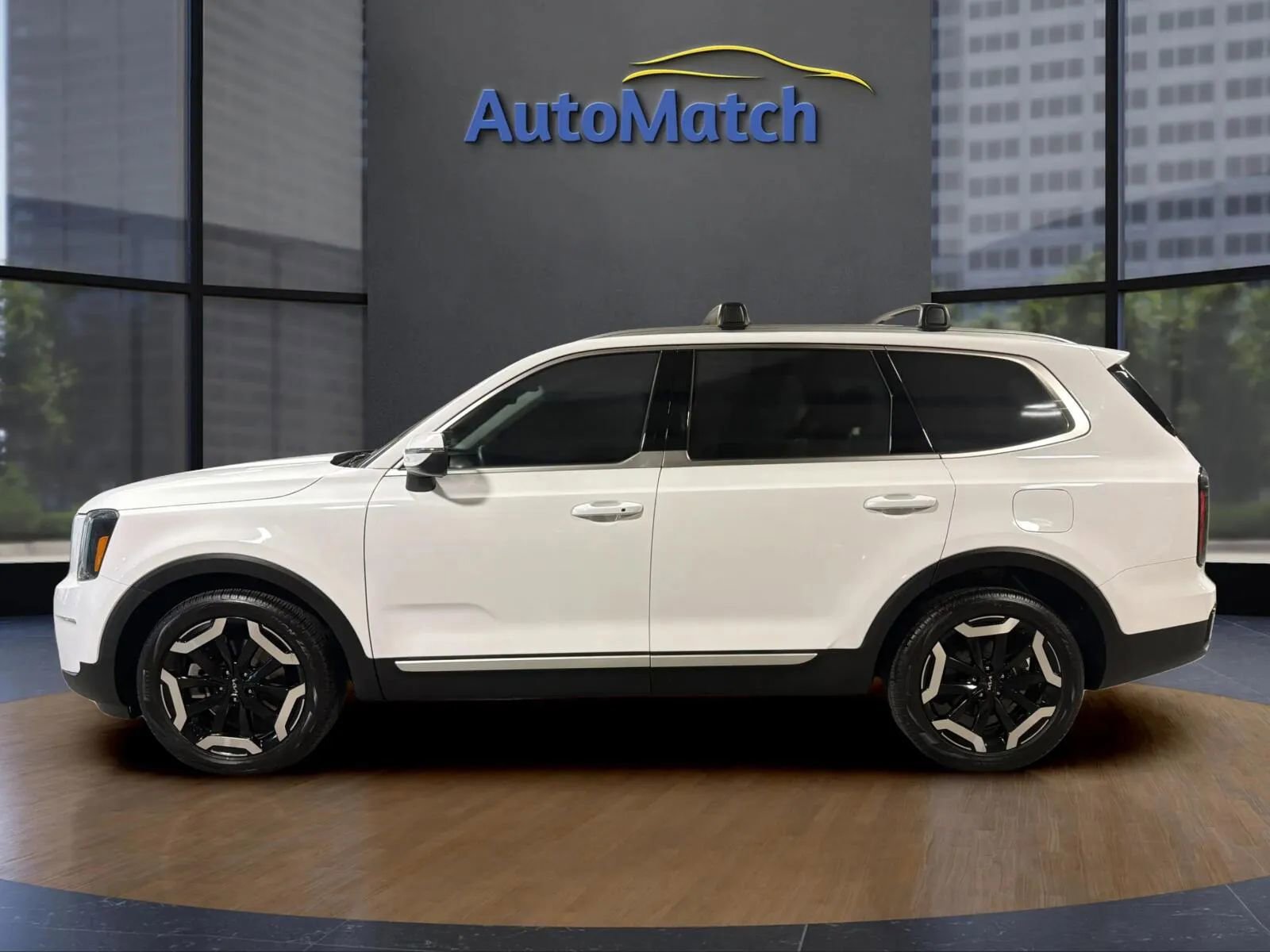 Used 2024 Kia Telluride EX image 7