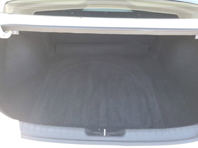 Used 2021 Hyundai Elantra SEL FWD image 8