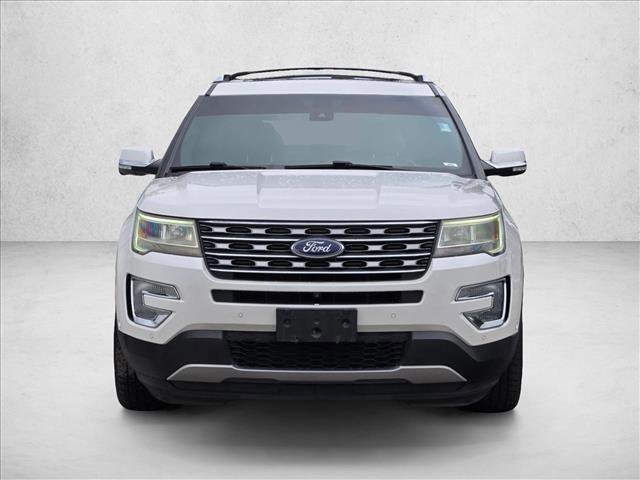 Used 2017 Ford Explorer Limited w/ Equipment Group 301A image 2