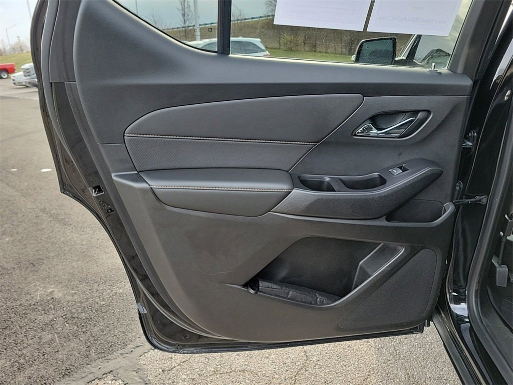 Used 2020 Chevrolet Traverse Premier w/ LPO, Floor Liner Package image 15