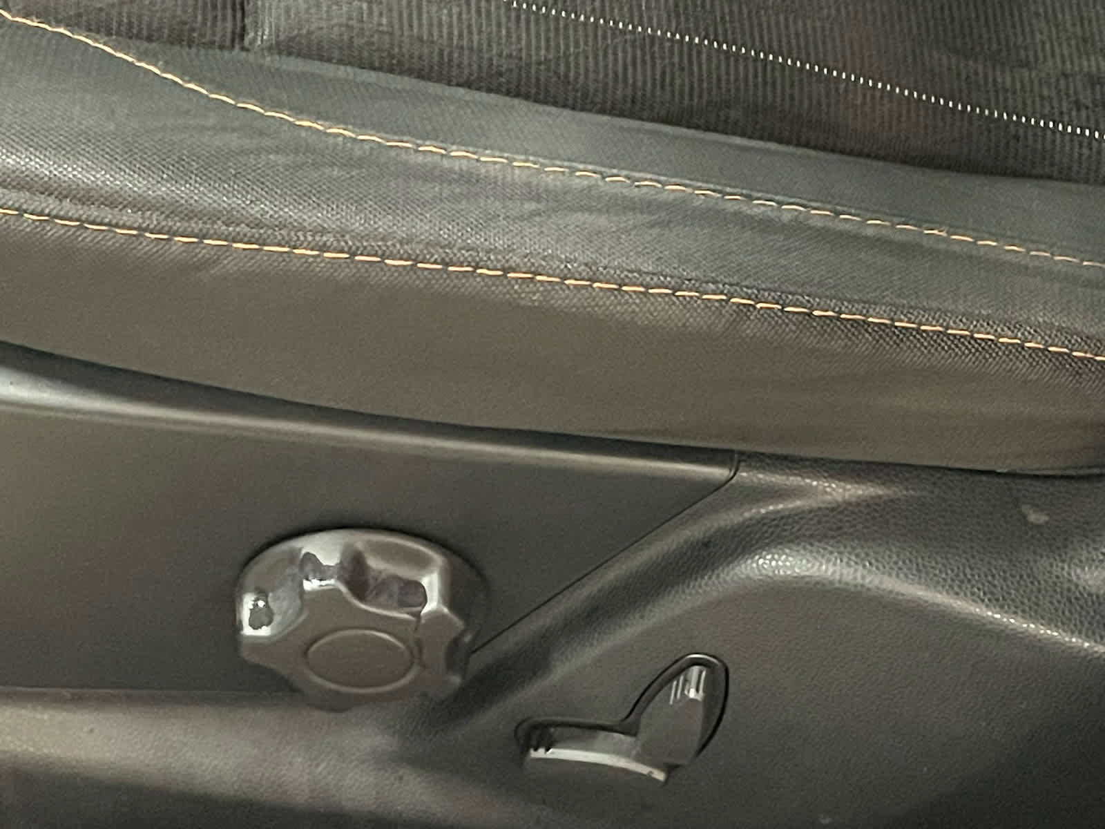 Used 2022 Ford EcoSport SE w/ SE Appearance Package AWD/4WD image 16