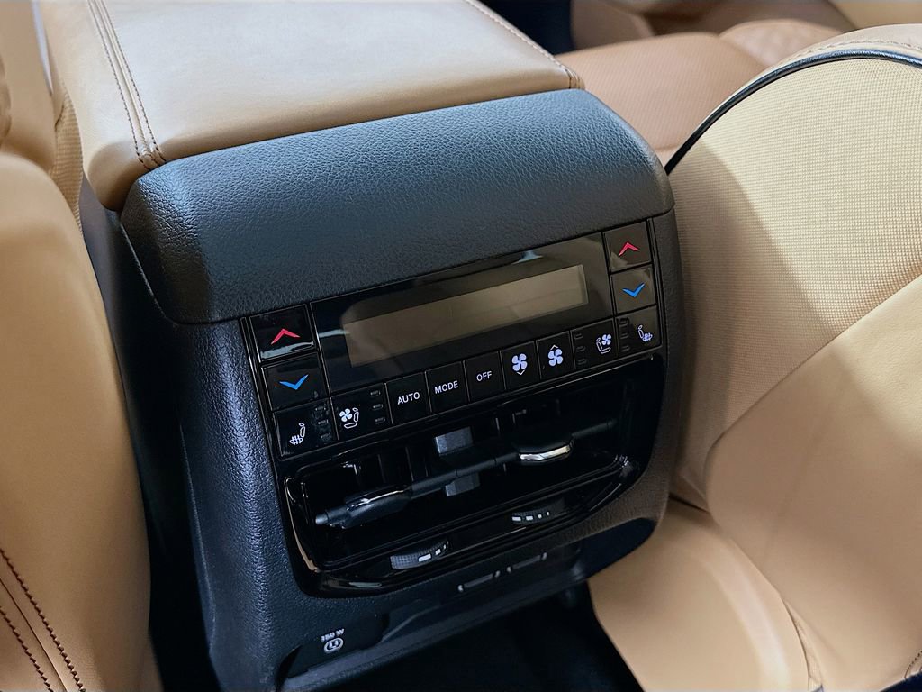 Certified 2025 Jeep Grand Cherokee L Summit image 38