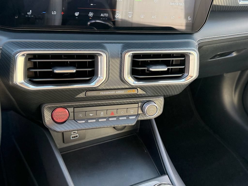 Used 2025 Ford Mustang GT Premium RWD image 18