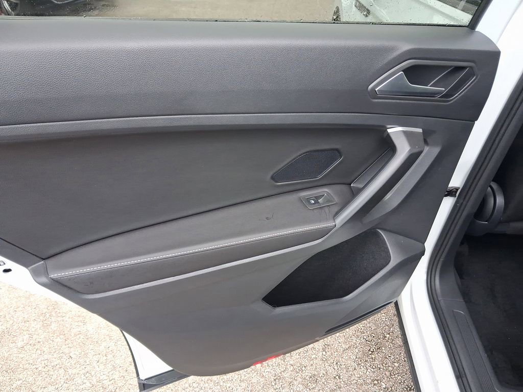 Used 2024 Volkswagen Tiguan S image 11
