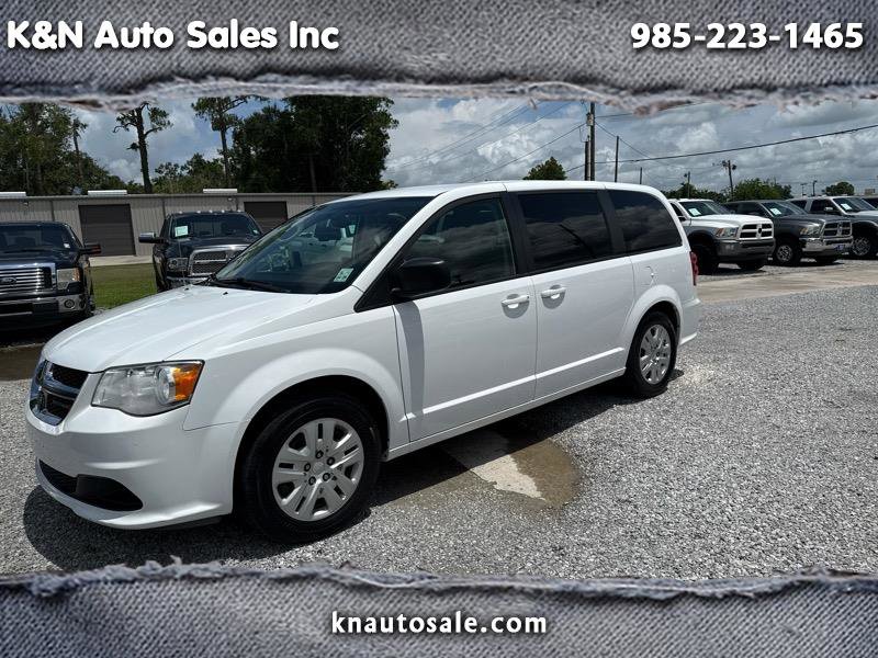 Used 2018 Dodge Grand Caravan SE w/ UConnect Hands-Free Group