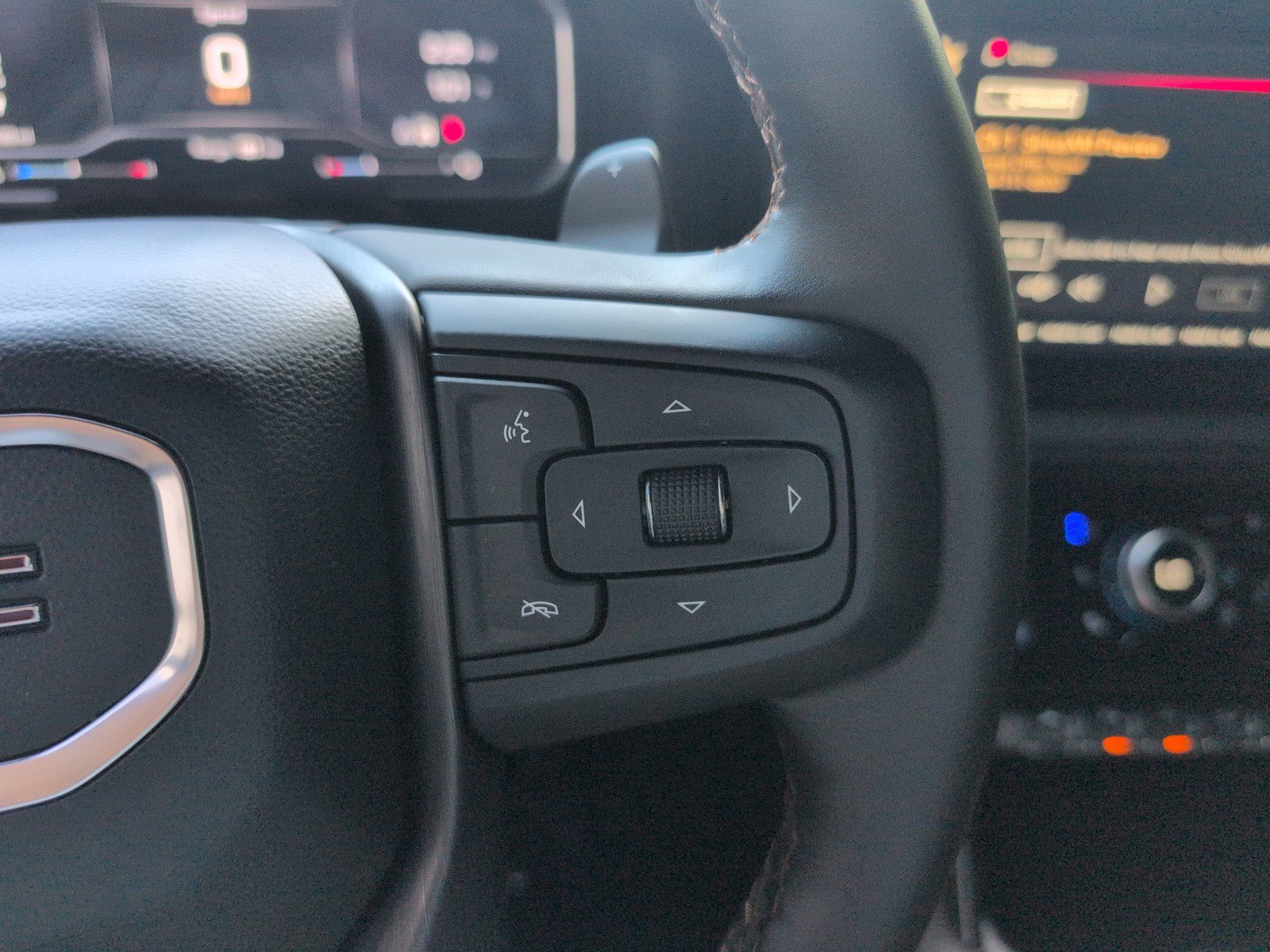 Used 2024 GMC Sierra 1500 AT4 w/ Technology Package image 24