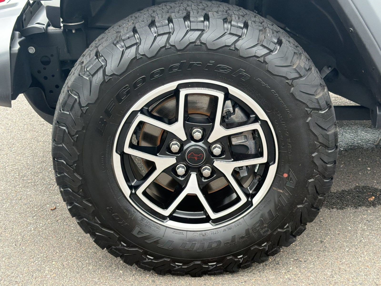 Used 2024 Jeep Wrangler Rubicon w/ Safety Group AWD/4WD image 12