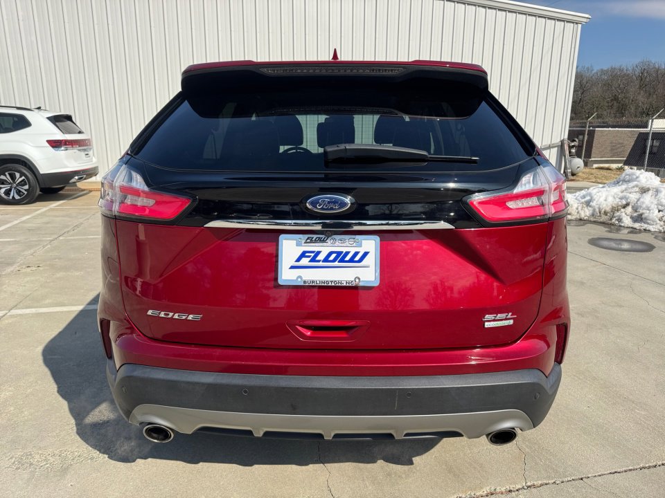 Used 2019 Ford Edge SEL w/ Equipment Group 201A image 18