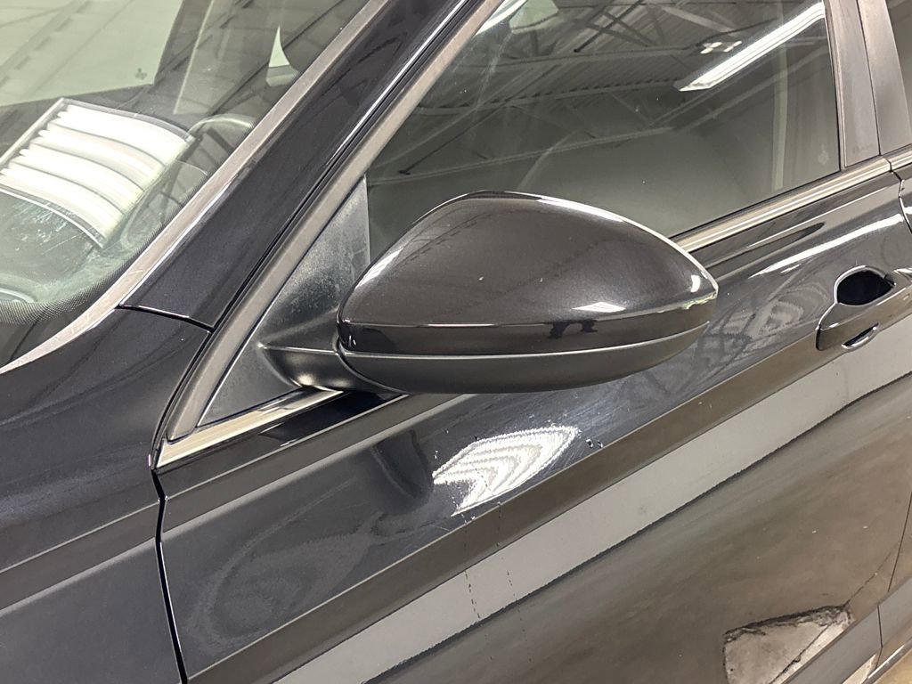 Used 2021 Volkswagen Jetta SE image 11