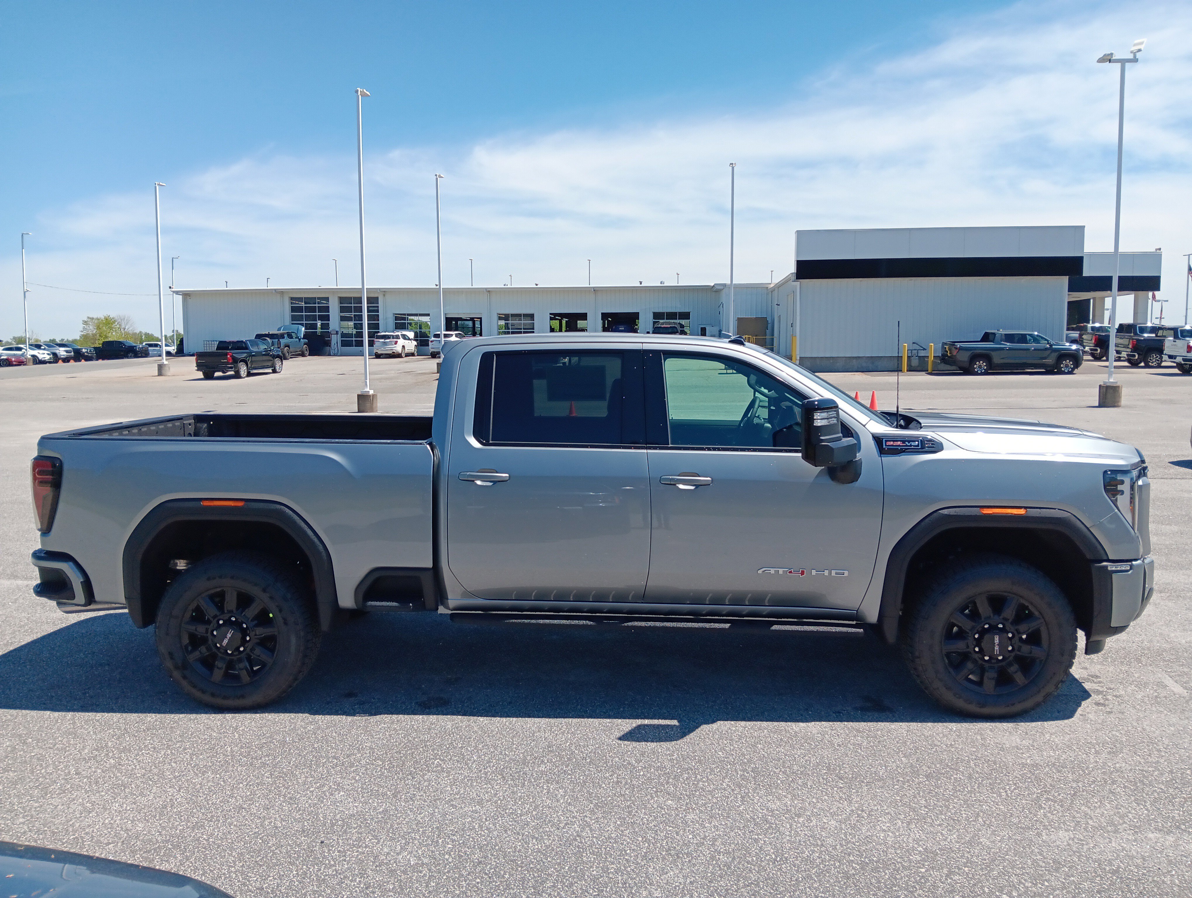 New 2026 GMC Sierra 2500 AT4 AWD/4WD image 5
