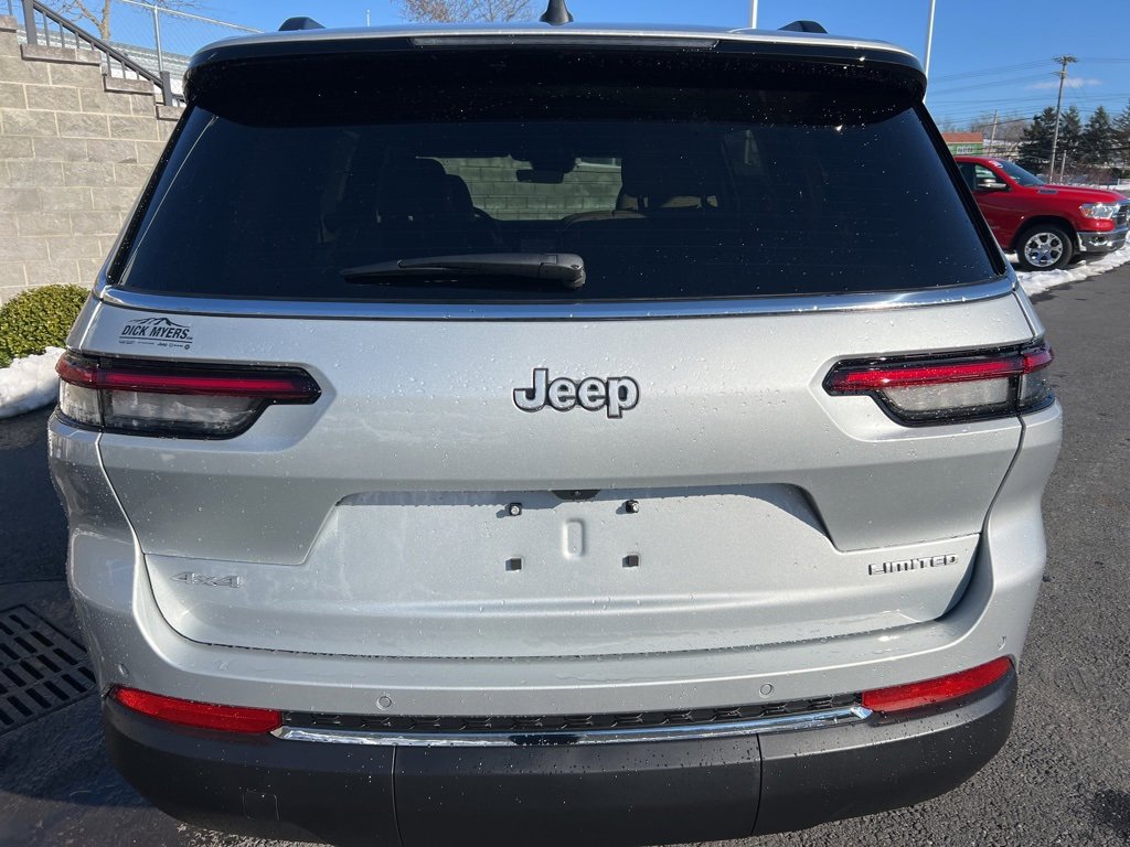 New 2025 Jeep Grand Cherokee L Limited image 8