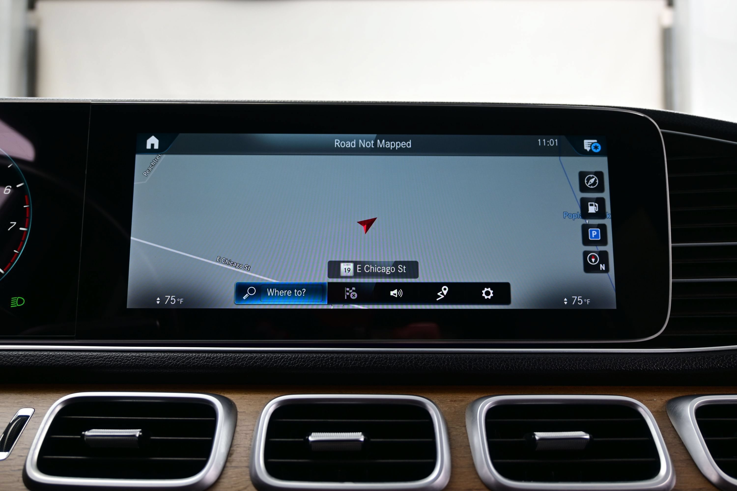 Used 2021 Mercedes-Benz GLE 350 w/ Premium Package image 19