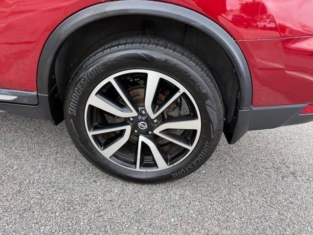 Used 2019 Nissan Rogue SL w/ Premium Package AWD/4WD image 14