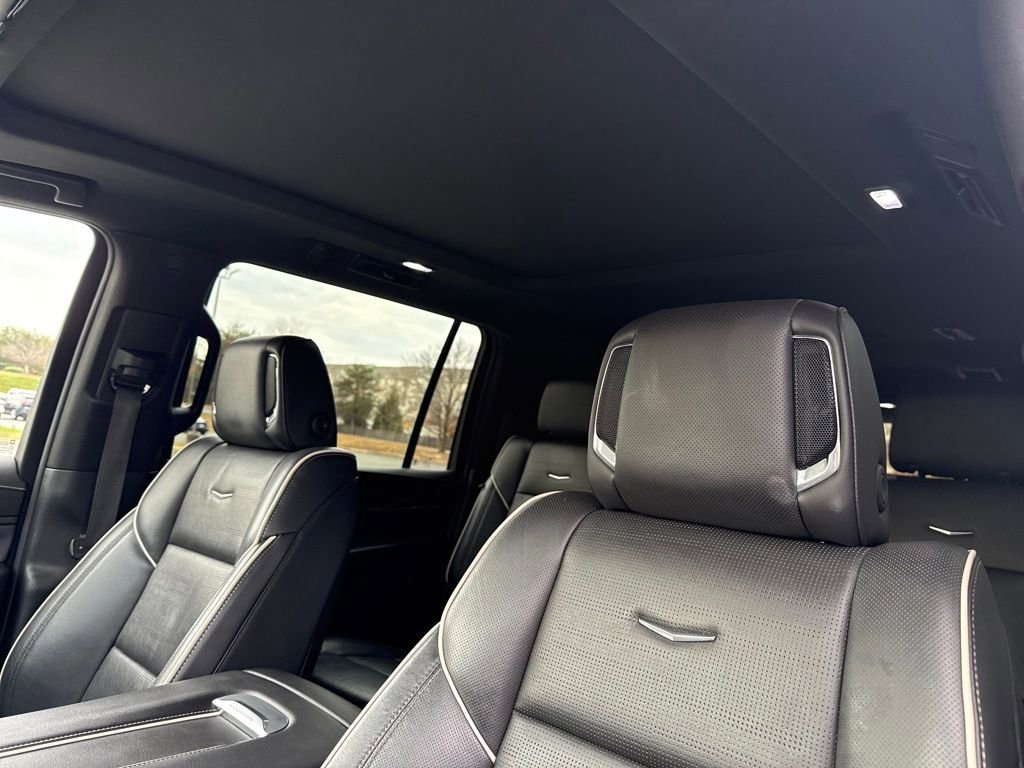 Certified 2022 Cadillac Escalade ESV Premium Luxury image 13