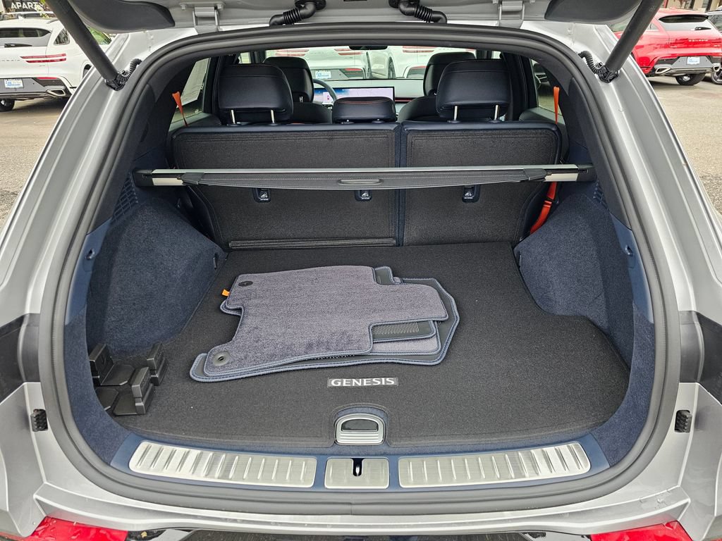 New 2026 Genesis GV70 2.5T Sport Prestige AWD/4WD image 24
