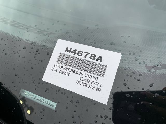 Used 2020 Jeep Cherokee Latitude Plus image 34