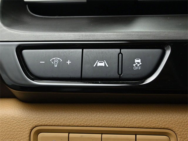 Used 2022 Kia Carnival EX image 35