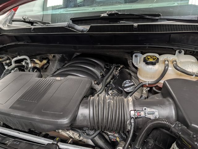Certified 2023 Chevrolet Suburban Z71 AWD/4WD image 32