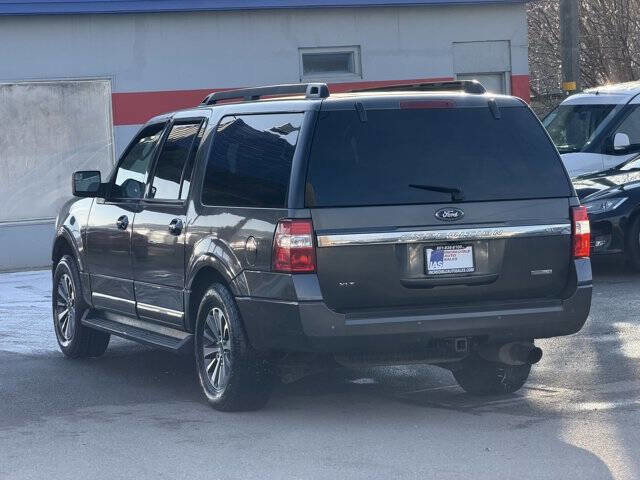 Used 2016 Ford Expedition EL XLT image 7