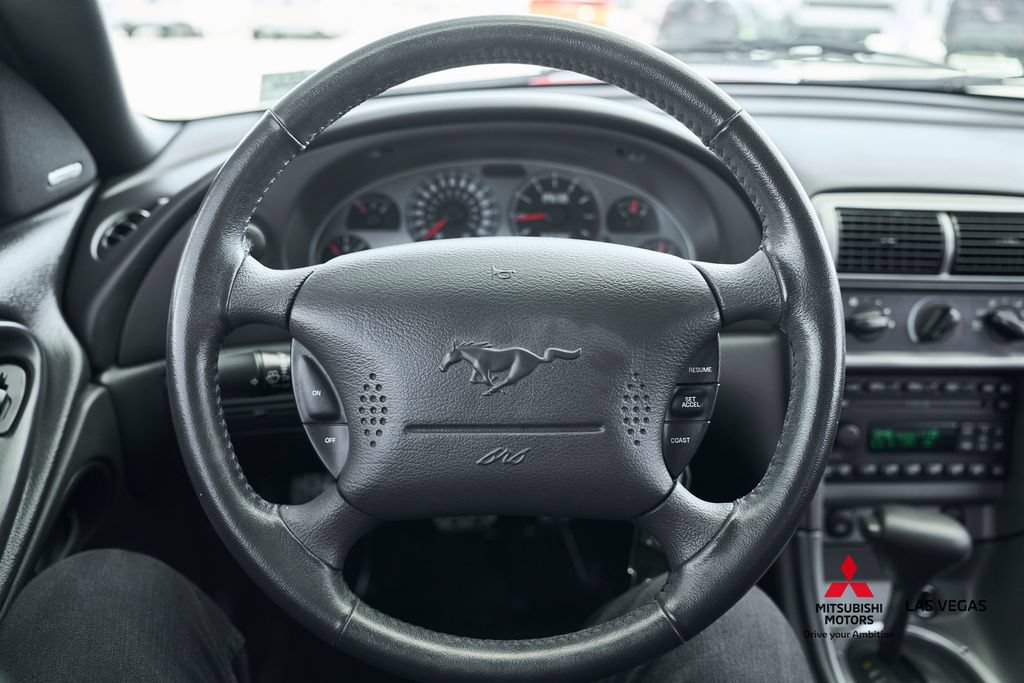 Used 2003 Ford Mustang Mach 1 RWD image 19