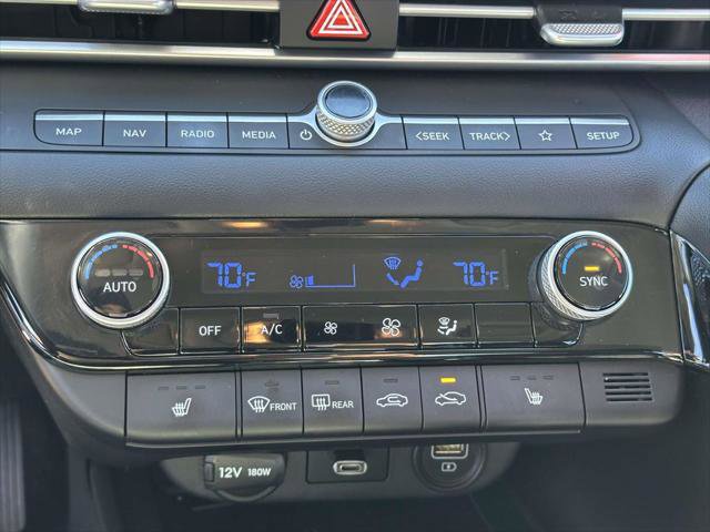 Certified 2023 Hyundai Elantra SEL w/ Convenience Package image 20