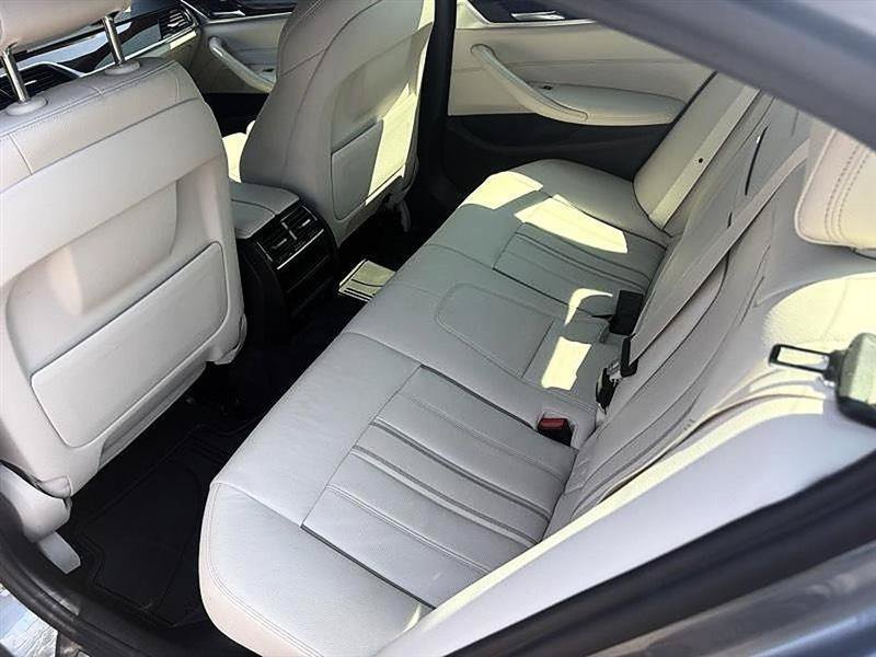 Used 2017 BMW 530i RWD image 44