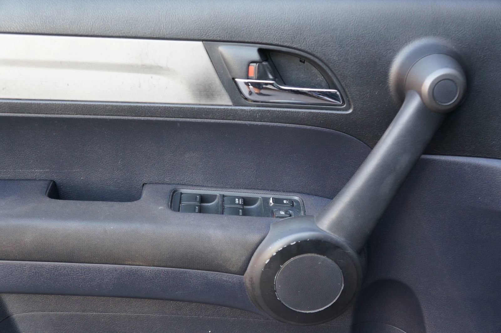 Used 2010 Honda CR-V LX image 20