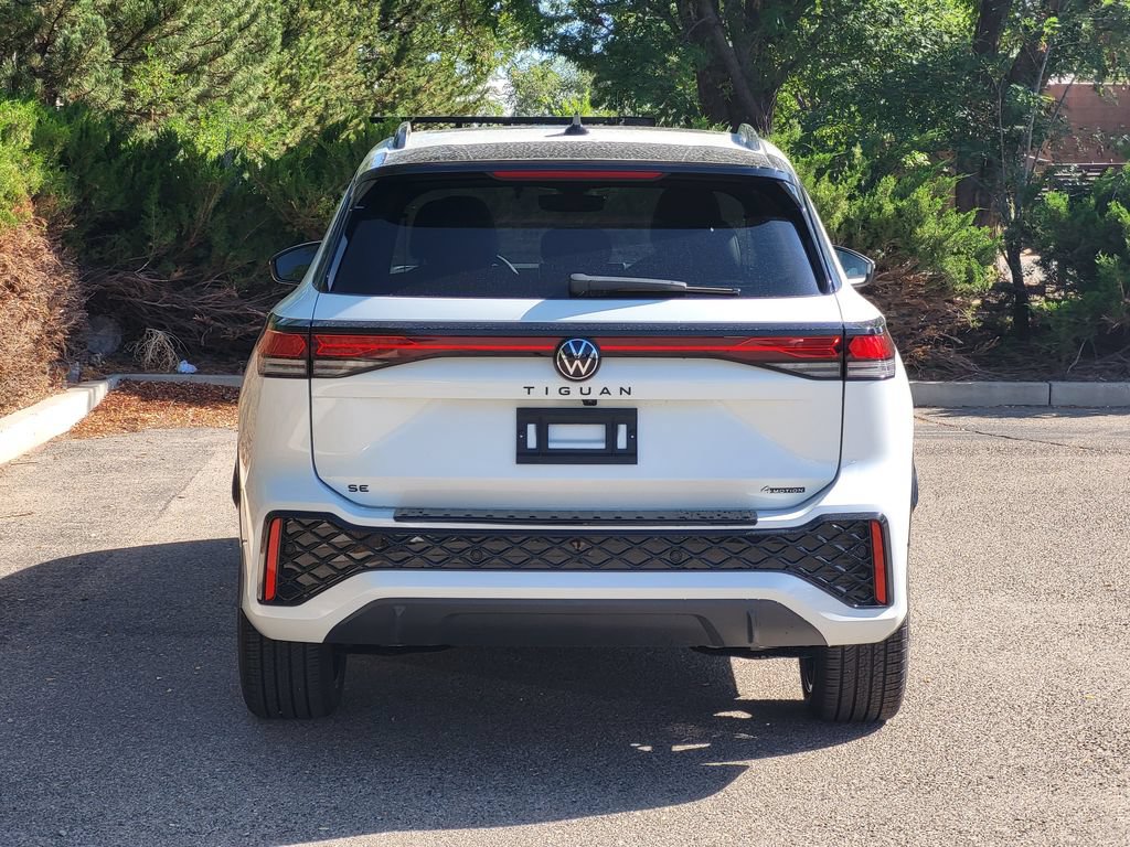 New 2026 Volkswagen Tiguan SE R-Line AWD/4WD image 5