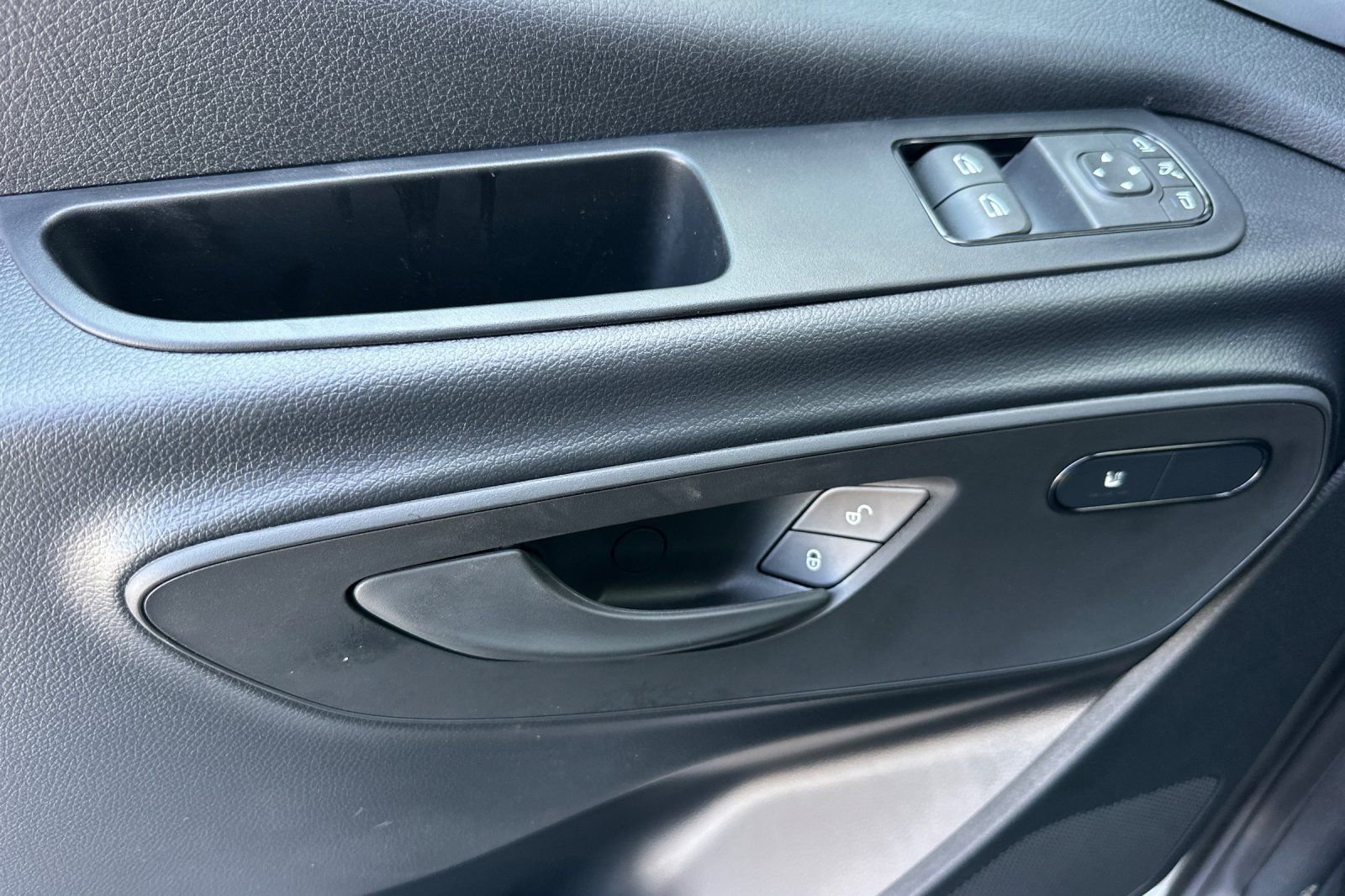 New 2025 Mercedes-Benz Sprinter 2500 image 9