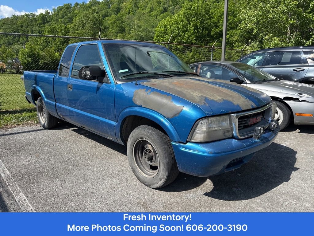 Used 2002 GMC Sonoma SLS w/ Marketing Option Pkg RWD image 1