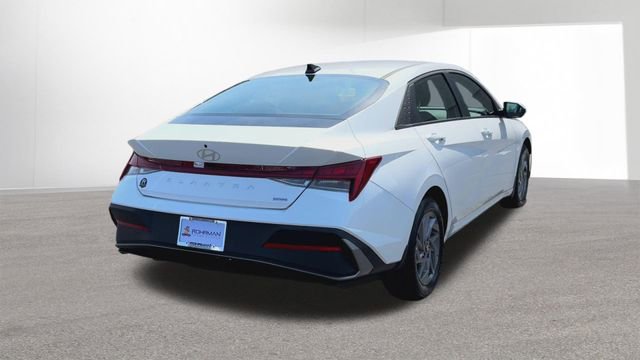 Used 2025 Hyundai Elantra Hybrid FWD image 71