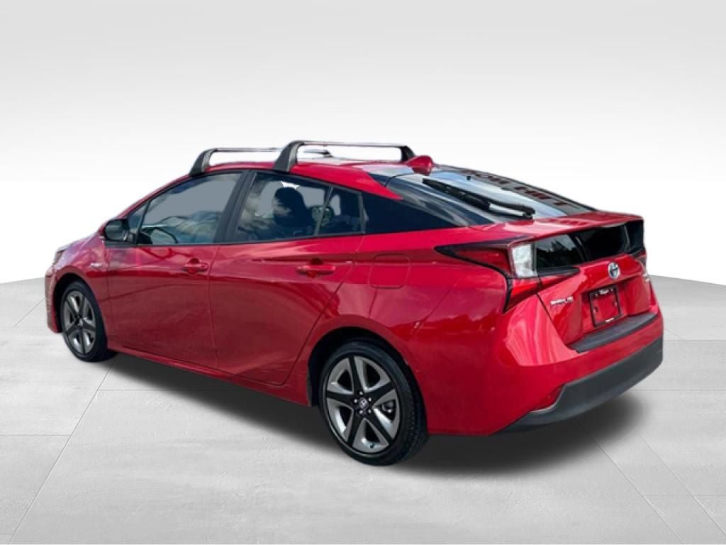Used 2021 Toyota Prius Limited FWD image 5