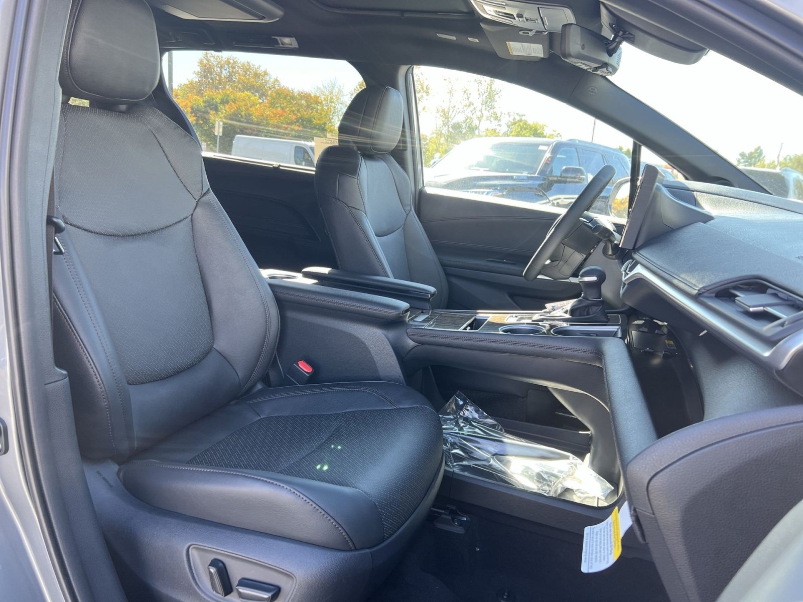 New 2026 Toyota Sienna Platinum AWD/4WD image 27