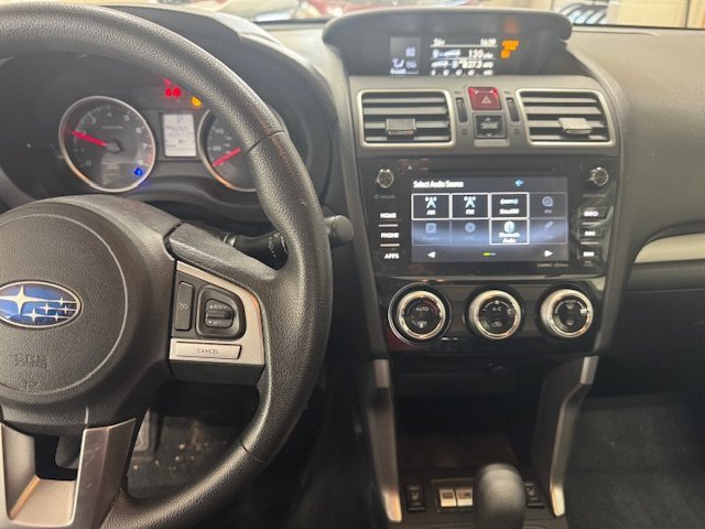 Used 2017 Subaru Forester 2.5i Premium w/ All-Weather Package image 4