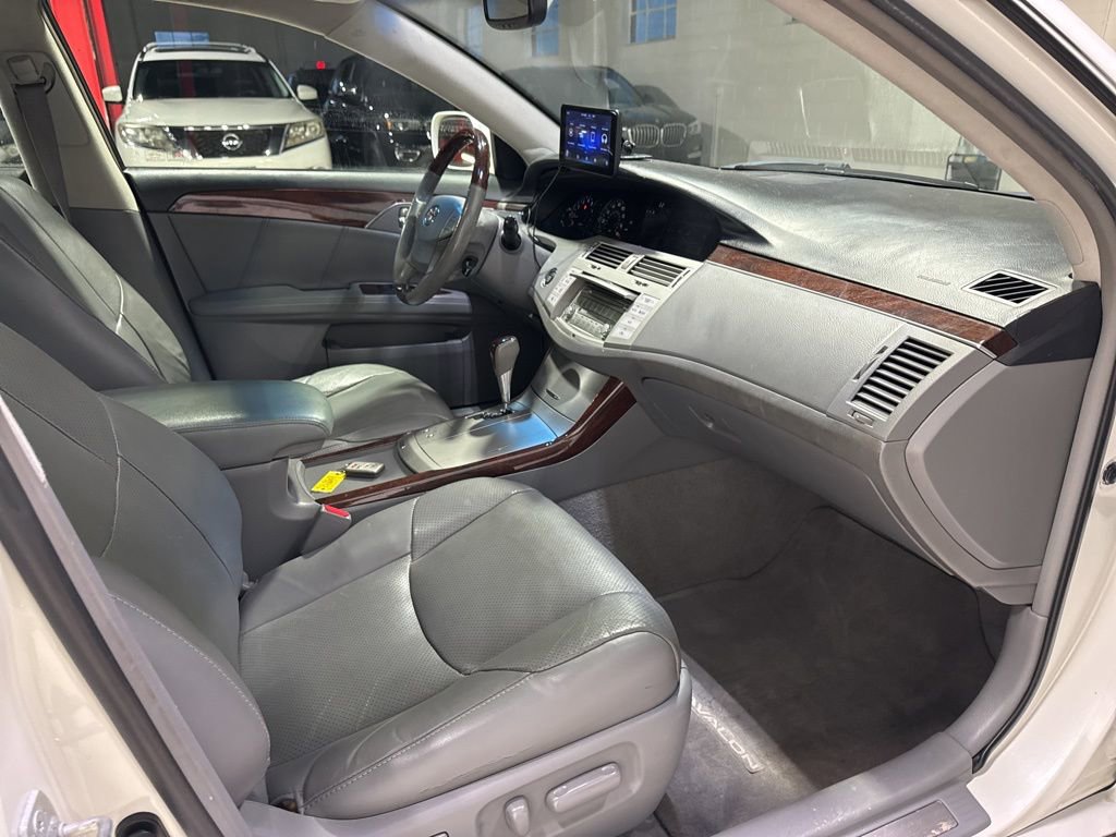 Used 2008 Toyota Avalon Limited image 40
