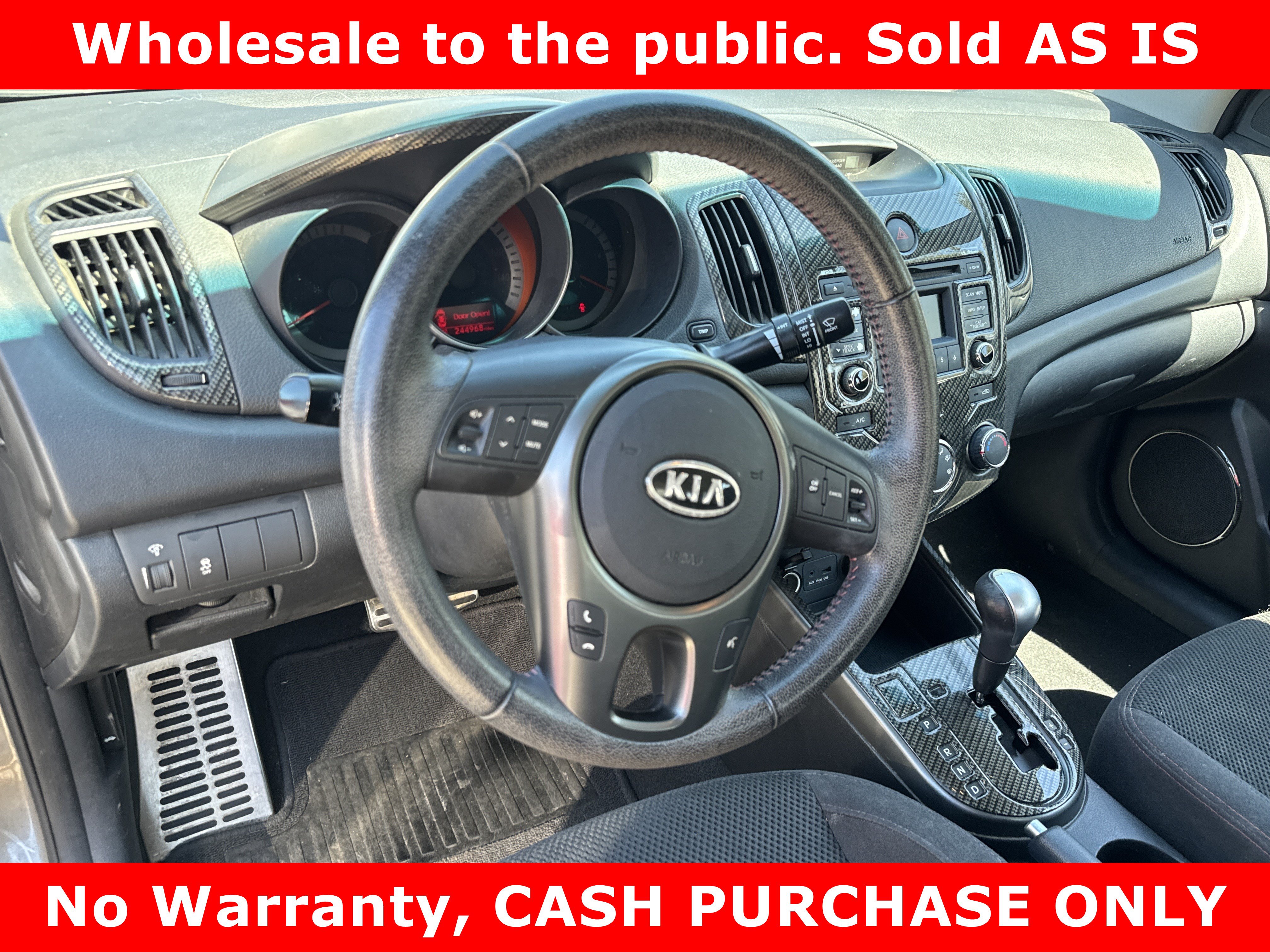 Used 2010 Kia Forte Koup SX FWD image 10