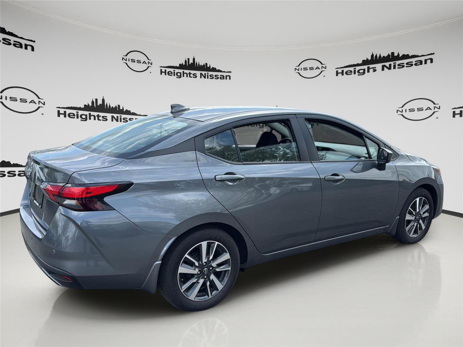 Used 2025 Nissan Versa SV w/ Trunk Package image 7