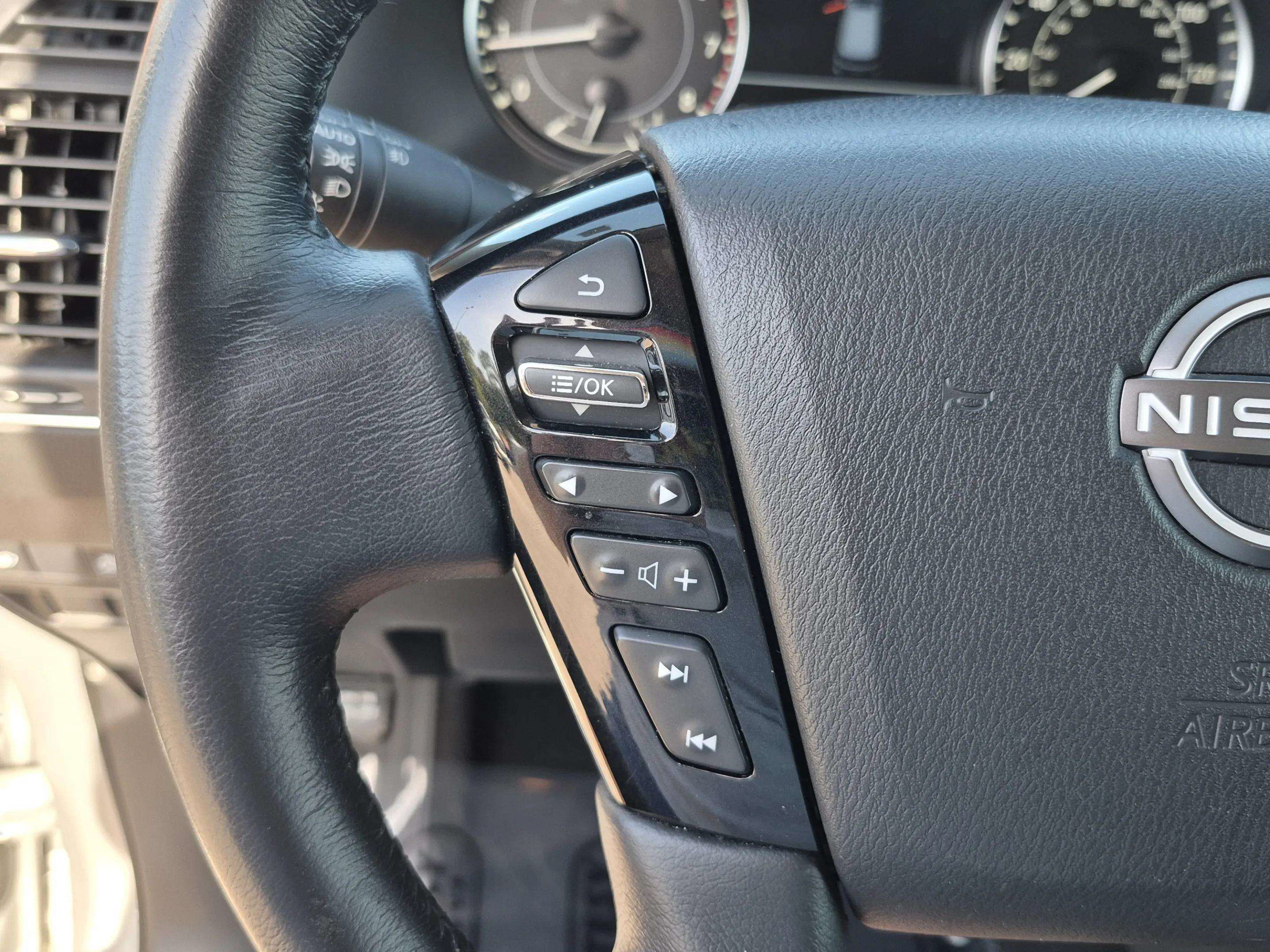 Certified 2024 Nissan Armada SL w/ Captain's Chairs Package RWD image 34