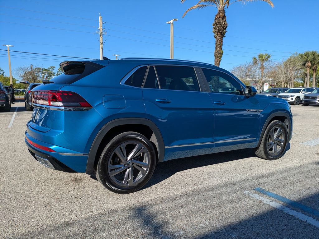 Certified 2024 Volkswagen Atlas Cross Sport SEL R-Line image 6