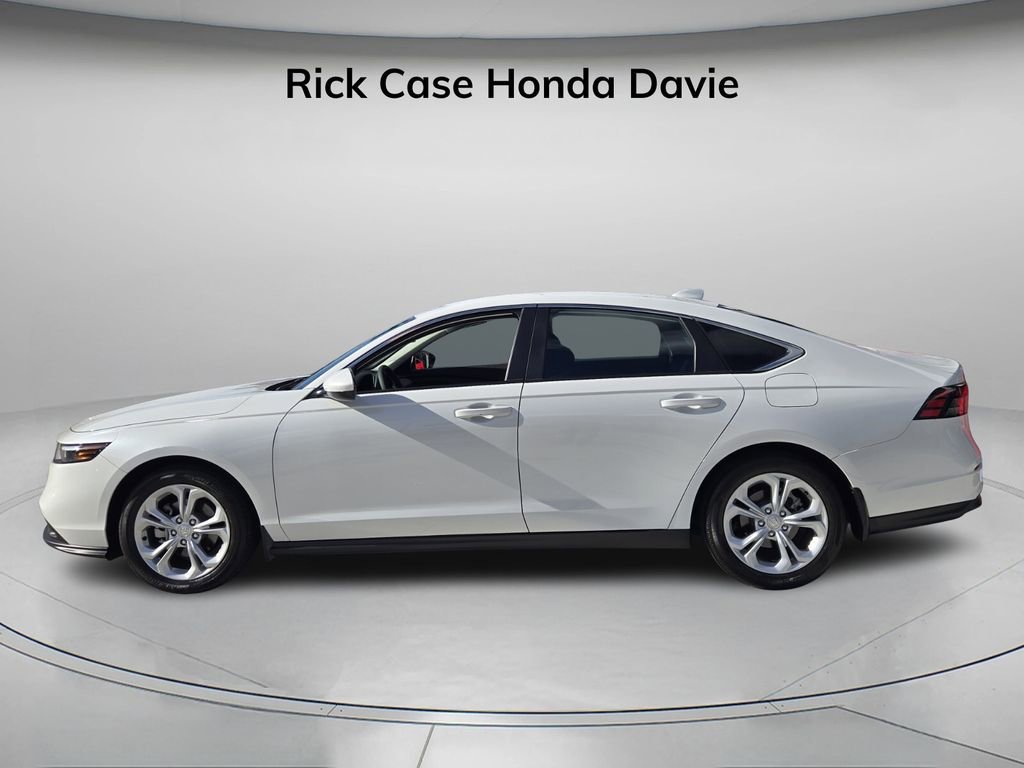 Certified 2024 Honda Accord LX image 4