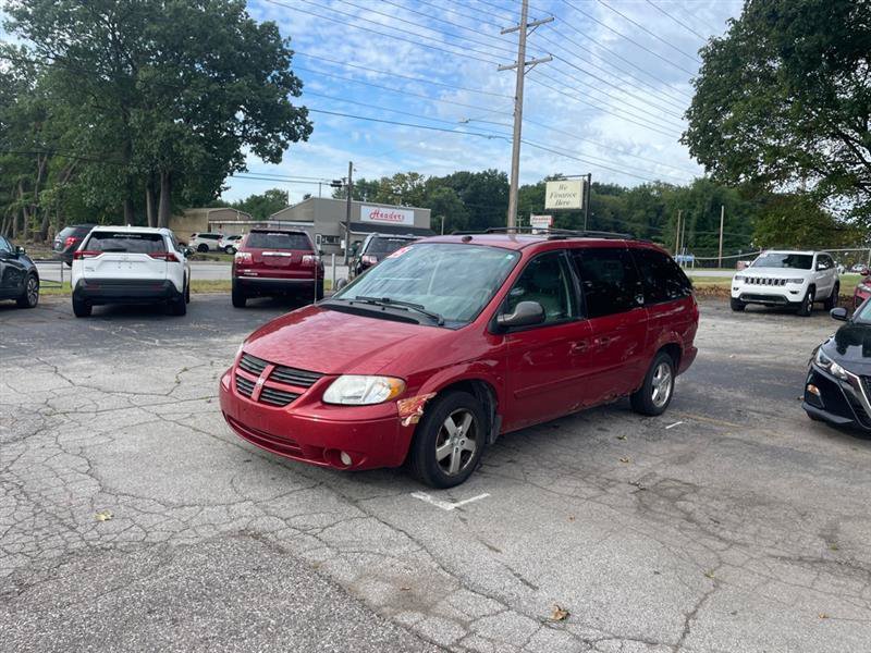 Used 2005 Dodge Grand Caravan SXT w/ Leather Interior Group