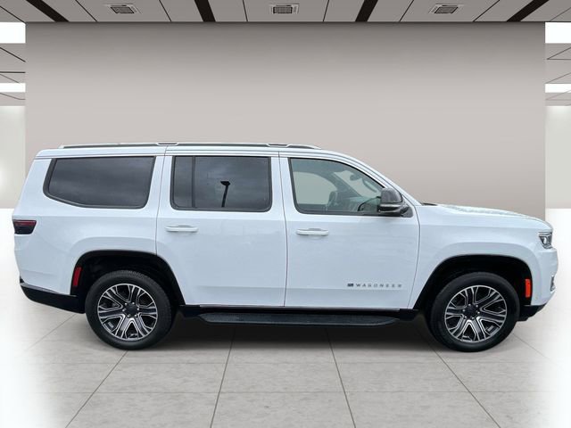 Used 2024 Jeep Wagoneer Series II AWD/4WD image 2