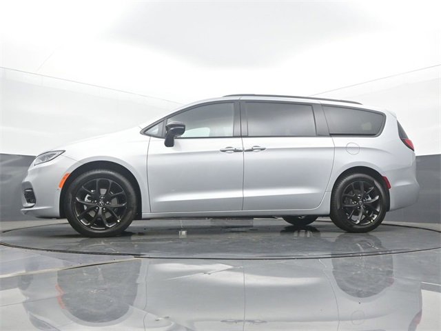New 2026 Chrysler Pacifica Select image 47