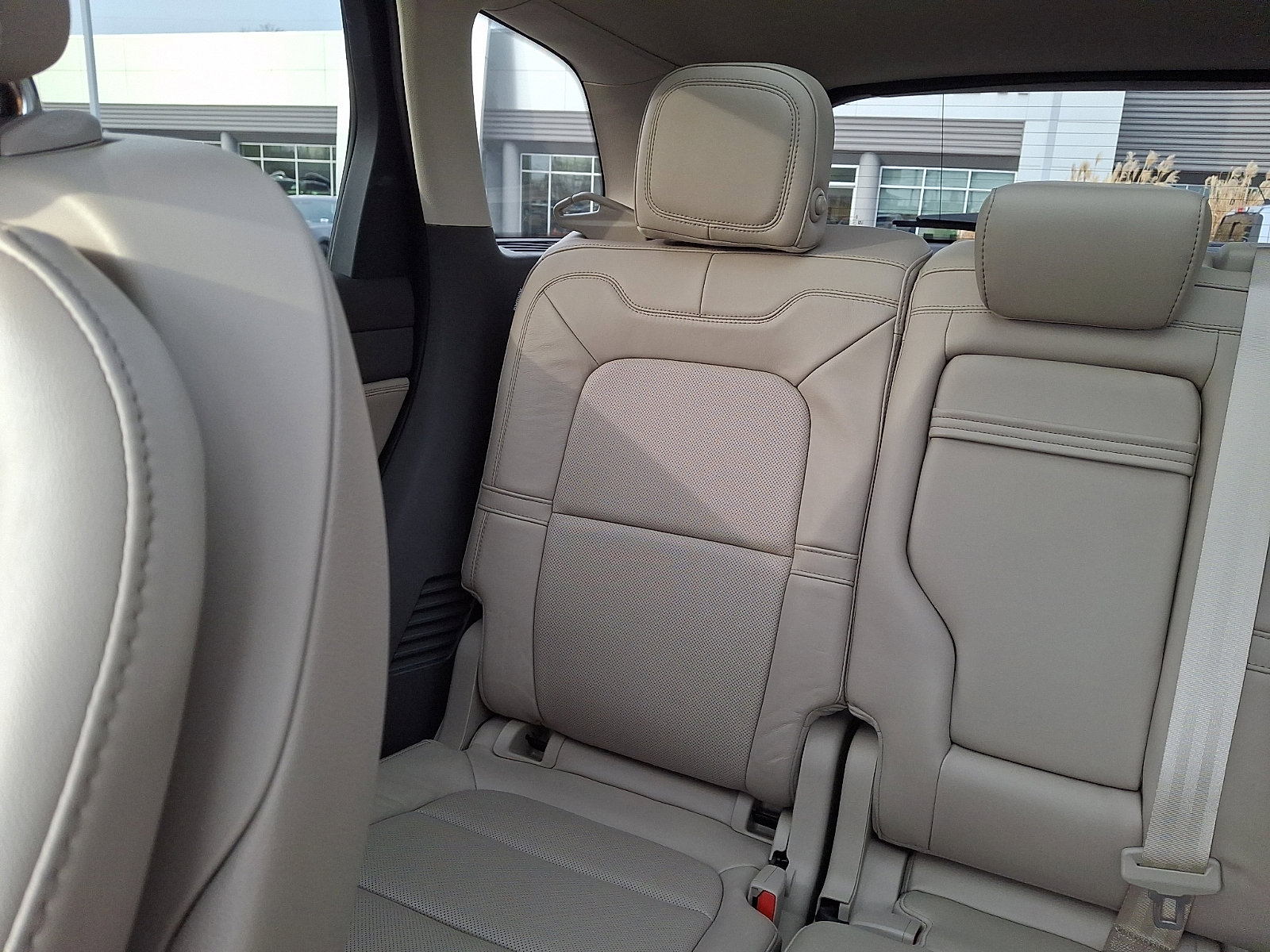 Used 2020 Lincoln Corsair Reserve w/ Equipment Group 201A image 18