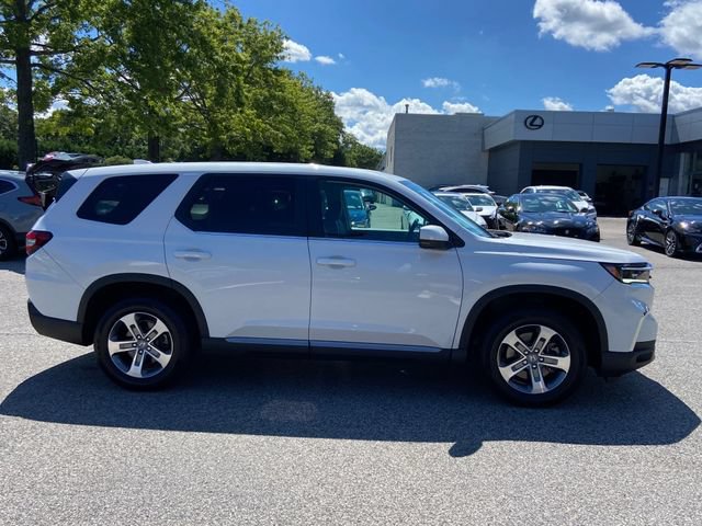 Used 2023 Honda Pilot EX-L image 4