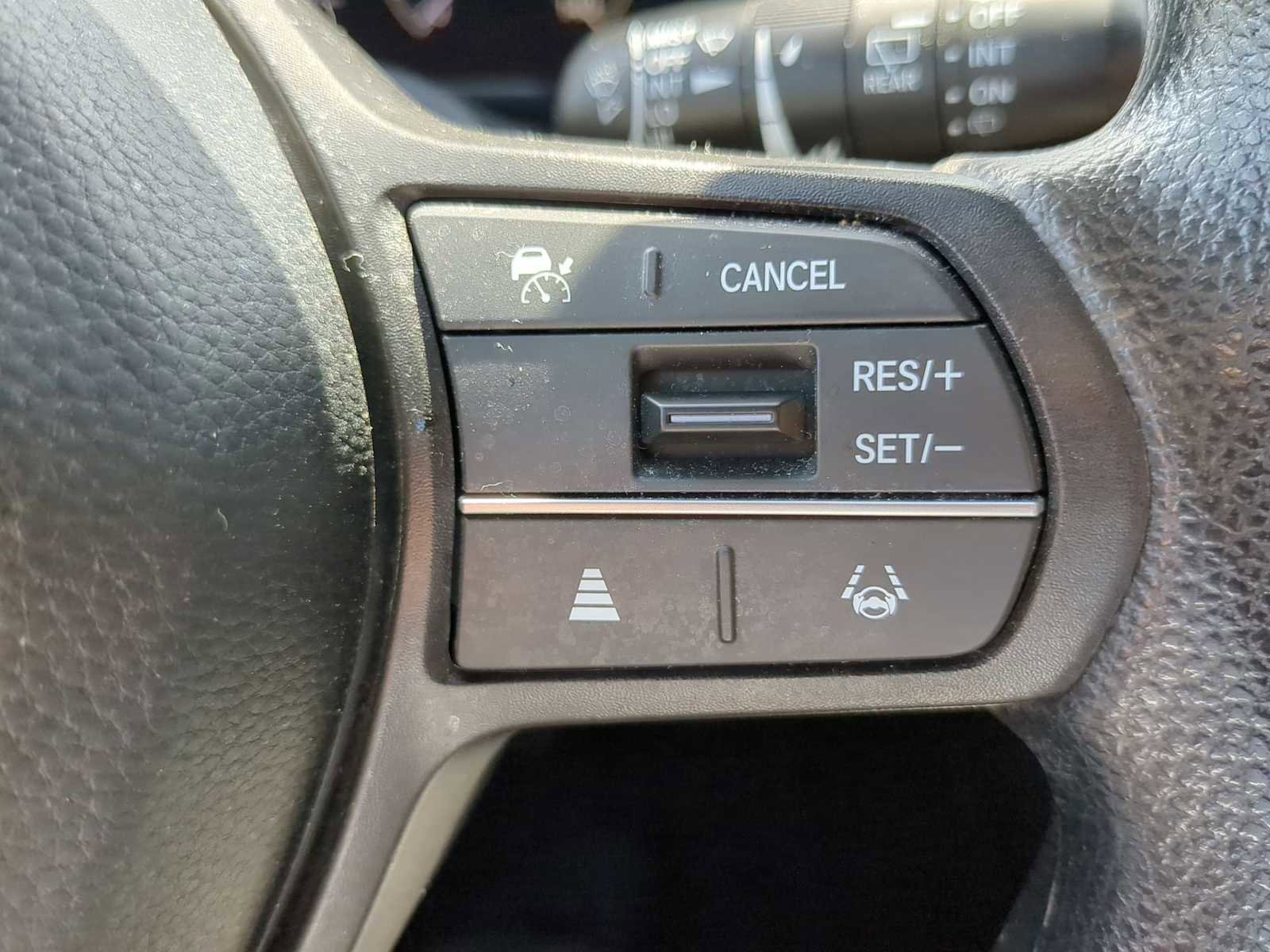 Used 2024 Honda CR-V EX image 17